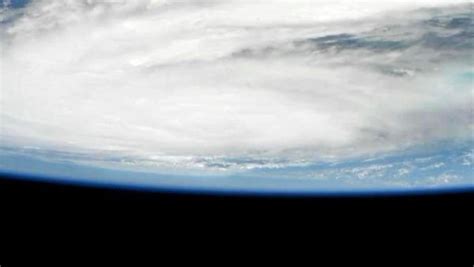 N­A­S­A­,­ ­D­o­r­i­a­n­ ­K­a­r­ı­s­g­a­s­ı­’­n­ı­ ­u­z­a­y­d­a­n­ ­c­a­n­l­ı­ ­y­a­y­ı­n­l­a­d­ı­